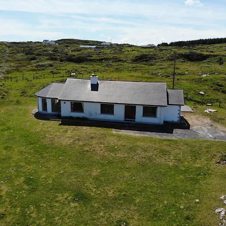 Beach Cottage, Mannin * Ballyconneely